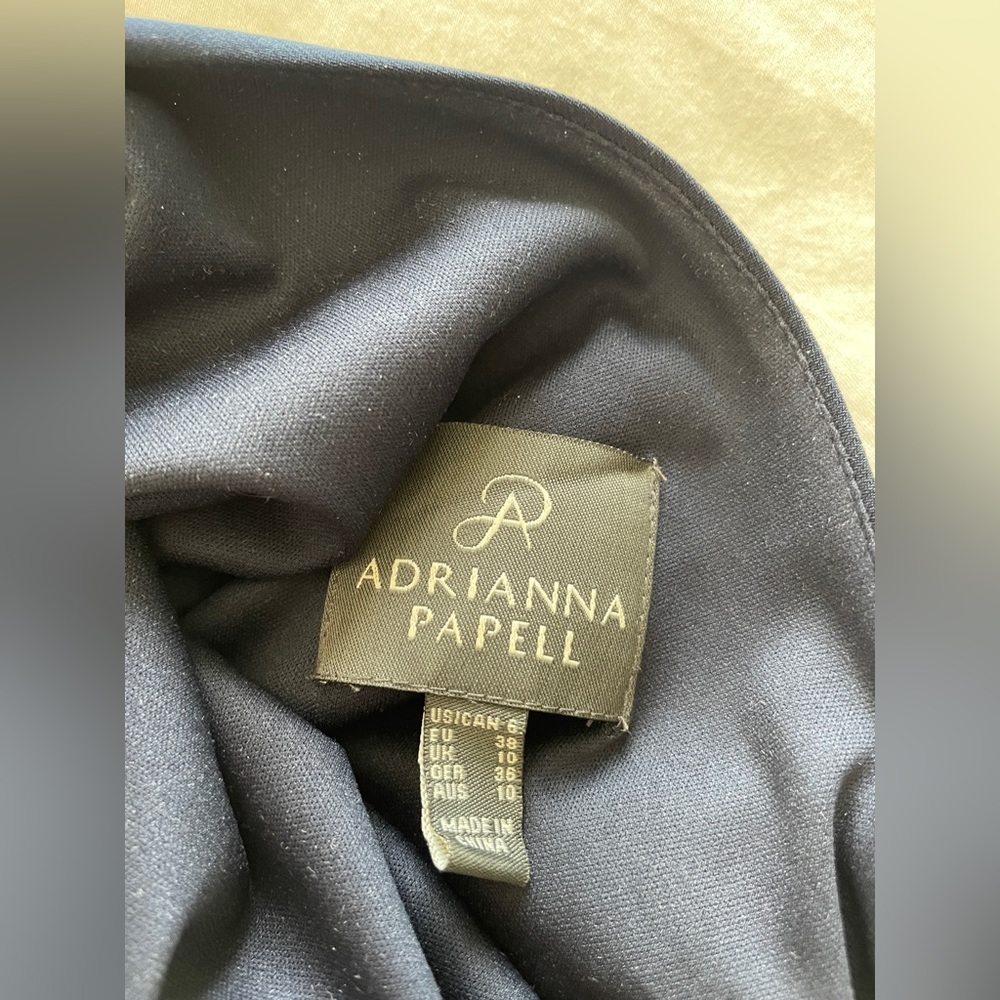 ADRIANNA PAPELL | Bateau Neck Two-Tone Short Dress, Size 6 - Picture 10 of 10